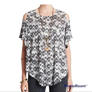 Free People Cold Shoulder Top Tee Boho Bone Black Print Size Medium $68 MSRP NWT